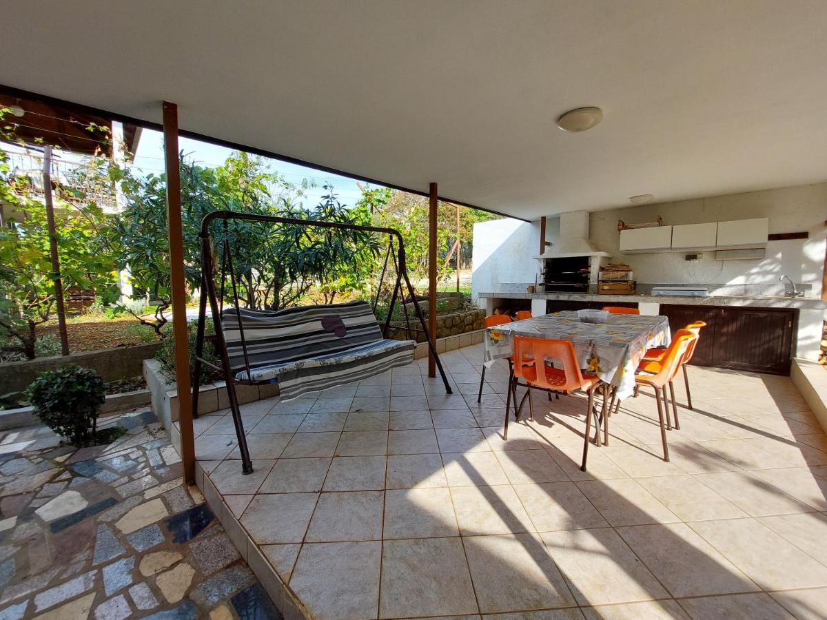 Apartments Vilim Pinezići Εξωτερικό φωτογραφία