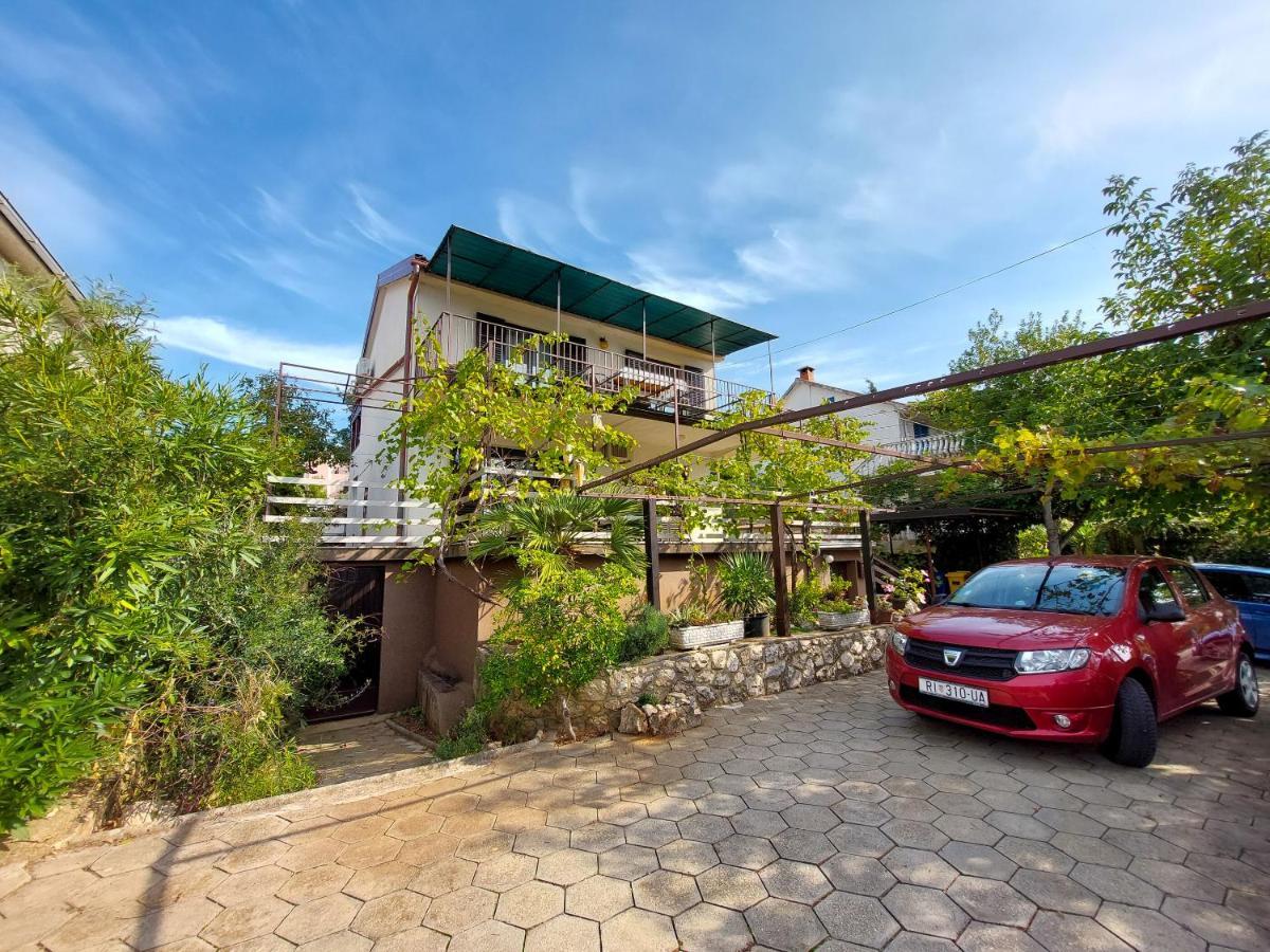 Apartments Vilim Pinezići Εξωτερικό φωτογραφία